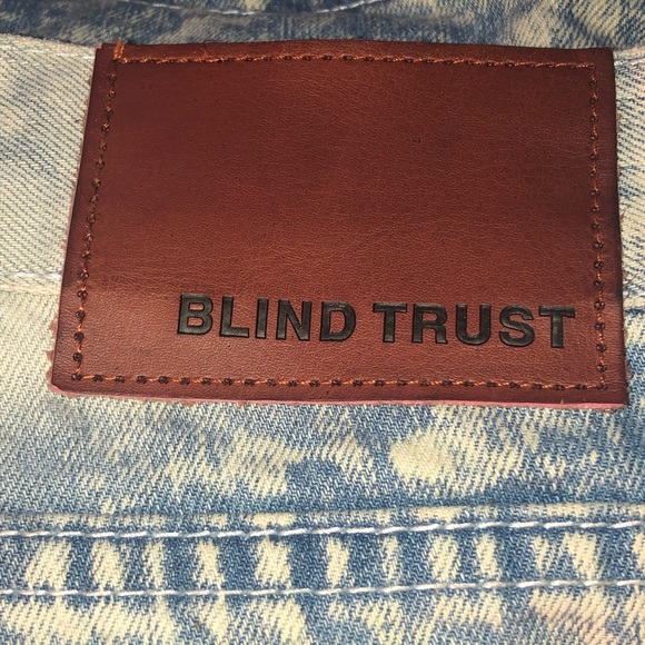 Blind Trust shorts - Picture 2 of 5
